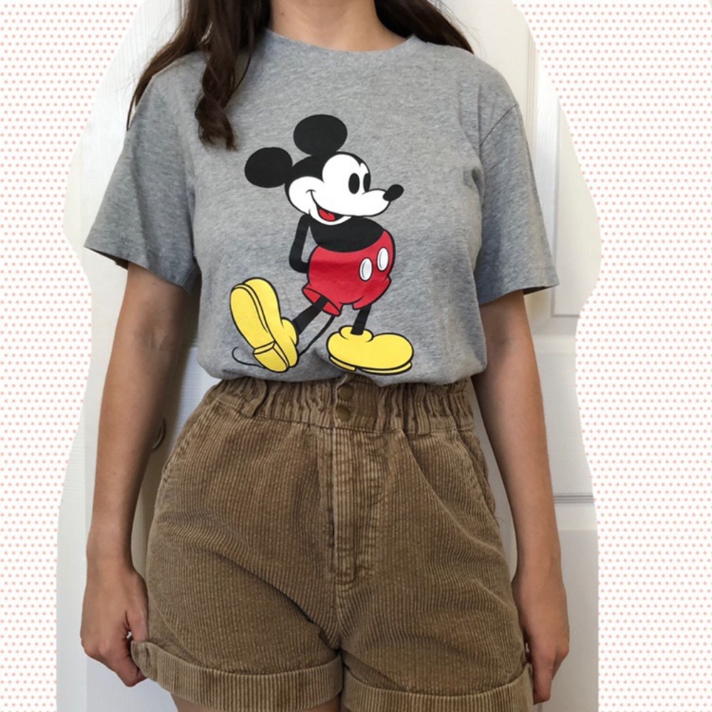 🐭Gray Uniqlo Mickey Mouse T-shirt🐭